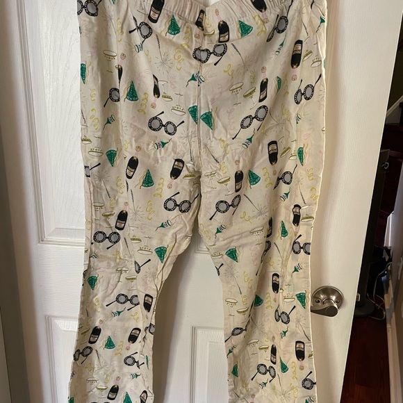 Old Navy Ladies PJ - Picture 1 of 3